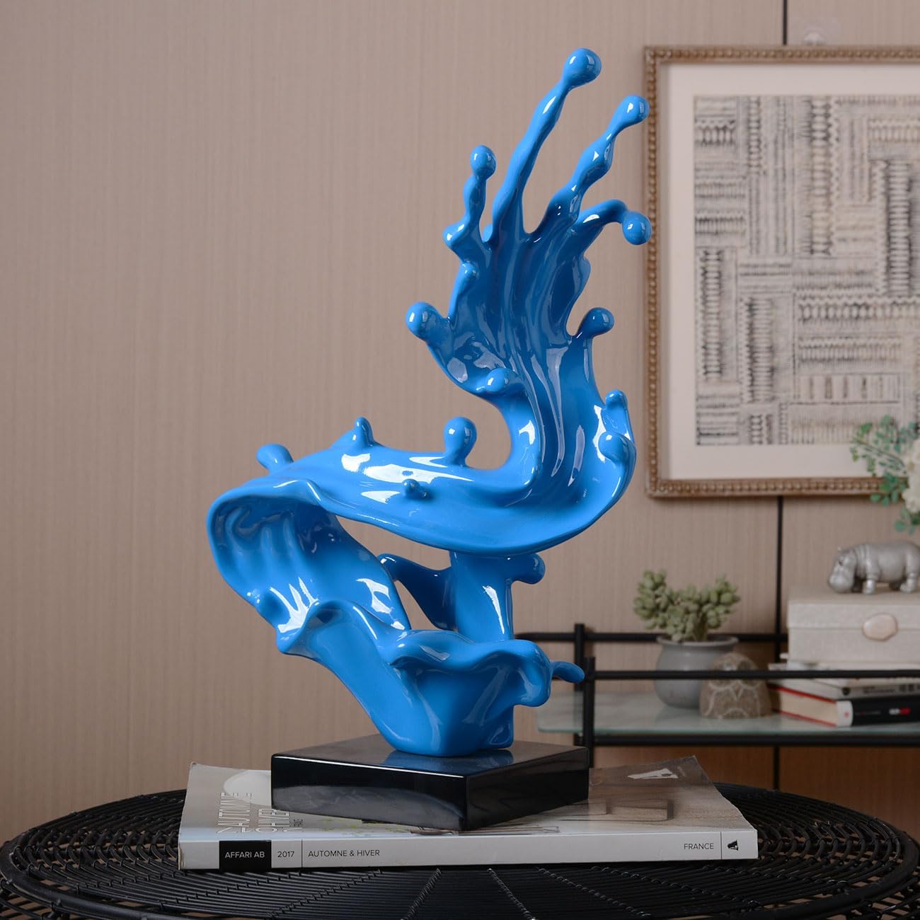 Abstract Blue Wave Sculpture — Splash in Motion